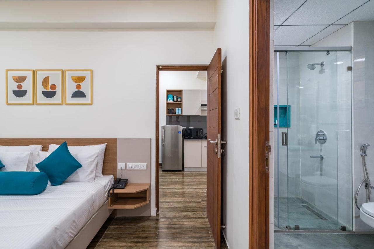 Skyla Studios & Suites - Hitech City Hyderabad Esterno foto