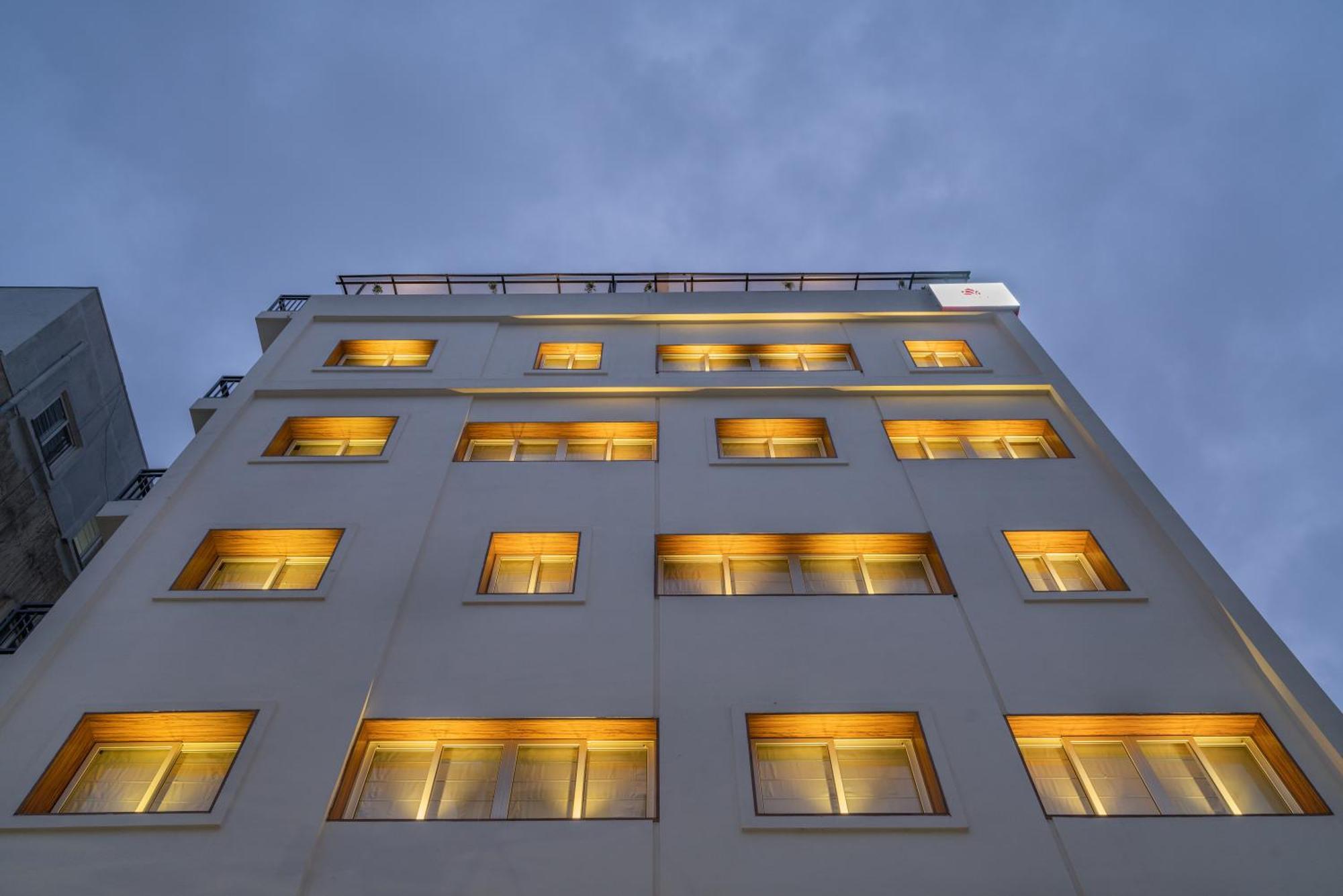Skyla Studios & Suites - Hitech City Hyderabad Esterno foto