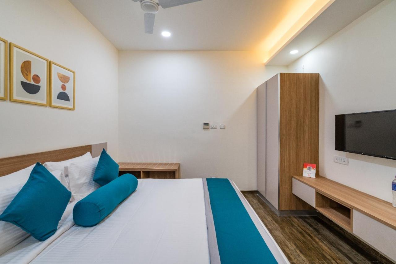 Skyla Studios & Suites - Hitech City Hyderabad Esterno foto